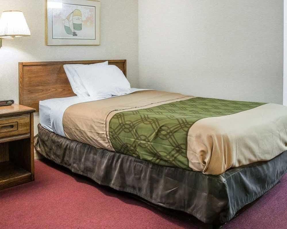 Econo Lodge Holland Exterior foto